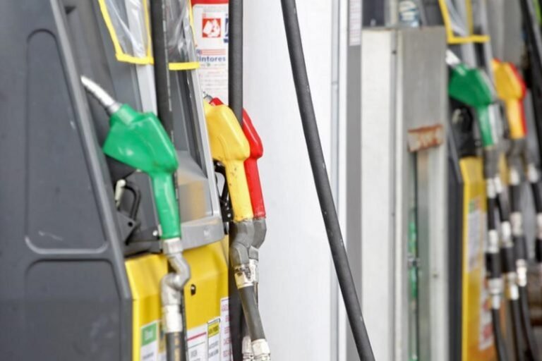 MP 1380/26 libera R$ 3,33 bilhões em subsídios para gasolina e diesel