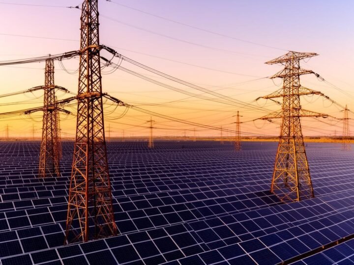 Pacto Energia desiste de 890 MW em projetos solares por falta de conexão à rede Pacto Energia desiste de 890 MW em projetos solares por falta de conexão à rede