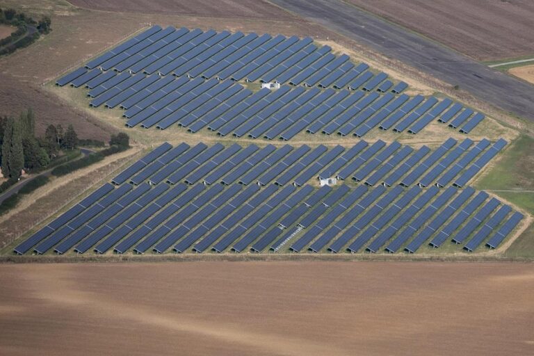 Petrobras inicia operação de usina solar no Complexo Boaventura para descarbonizar refino