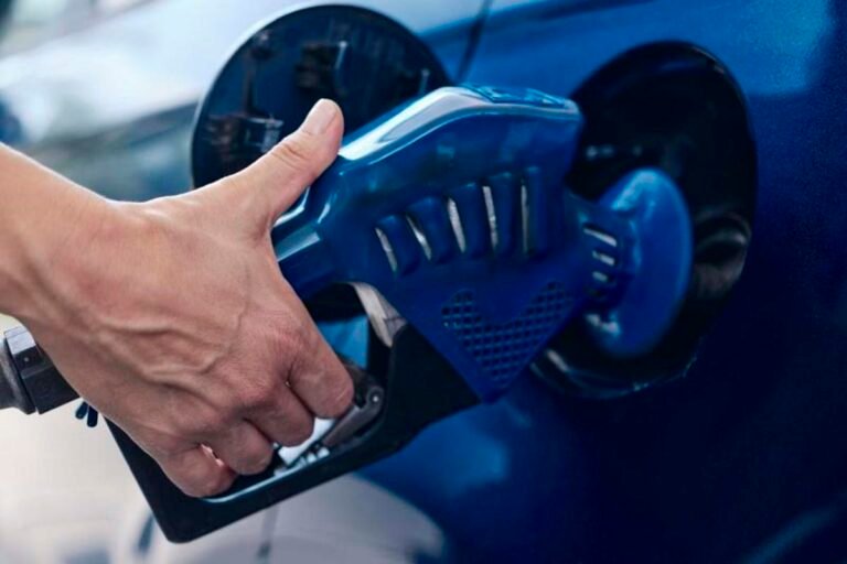 Queda do diesel puxa recuo dos combustíveis em julho e etanol atinge menor preço desde 2024, aponta Veloe/Fipe