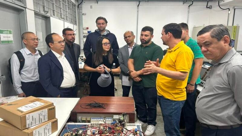UFMT recebe primeiro sistema de armazenamento de energia da Navvion enquanto MT disputa fábrica bilionária de baterias