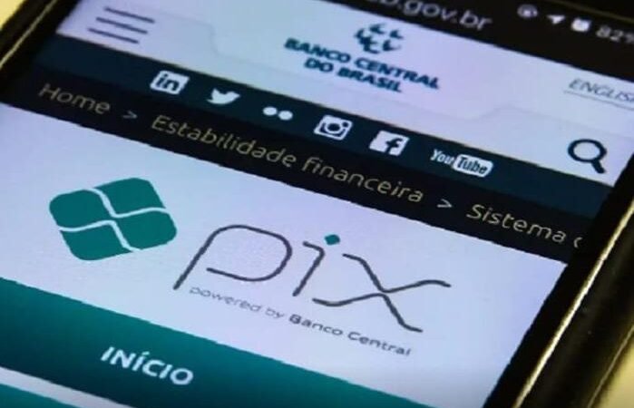 Metade dos pedidos em lojas virtuais é feita pelo Pix