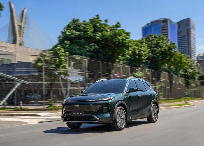 Montadora bate recorde de vendas e acelera expansão de veículos elétricos
