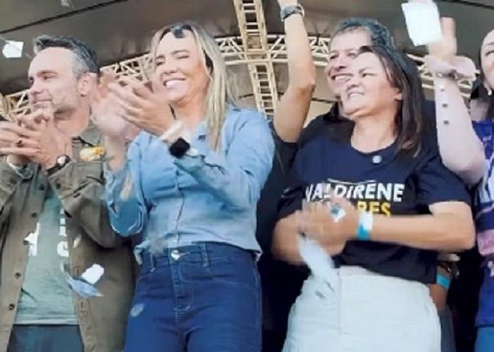 PP dá luz a Celina, enquanto Michelle Bolsonaro fica ausente