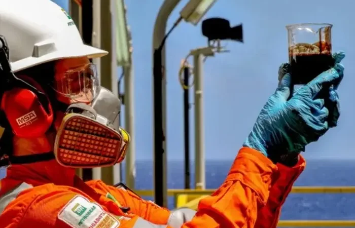 Petrobras quebra recordes e alcança o ouro líquido