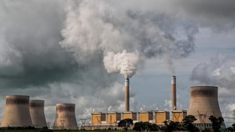 ABGD e UNIFEI iniciam missão global para modernizar redes e expandir geração distribuída no Brasil