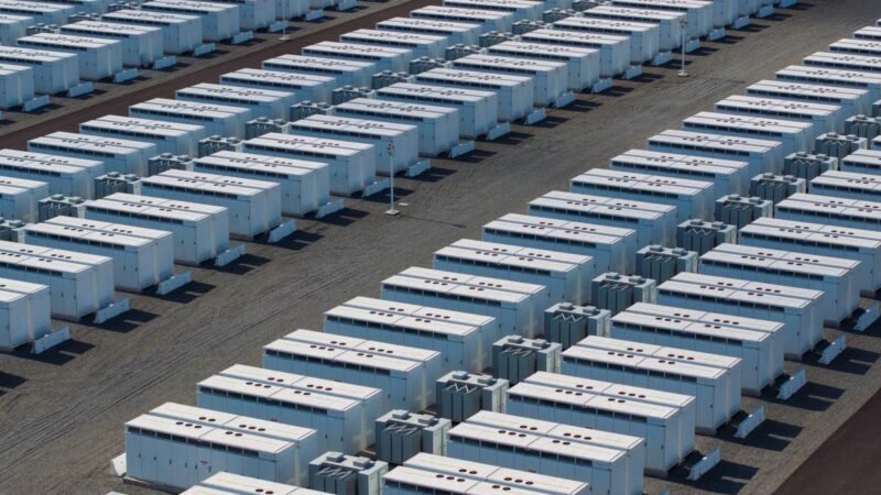 China domina mercado global de baterias alimentando era de euforia