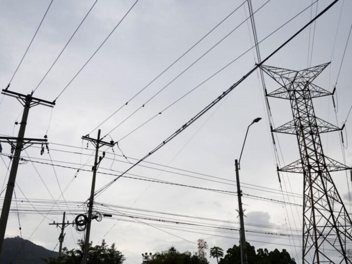 Conta de luz no Pará pode subir 7,60% após aprovação da Aneel