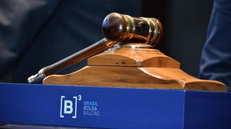 Copel avalia ficar de fora de leilões de transmissão e baterias CEO confirma