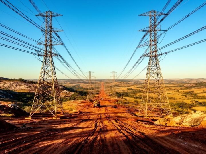 Custo da expansão elétrica no Brasil deve subir para R$ 240 por MWh diz Itaú