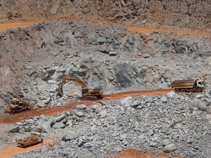 Decisão sobre dez áreas de urânio bloqueia mil processos minerários no Brasil