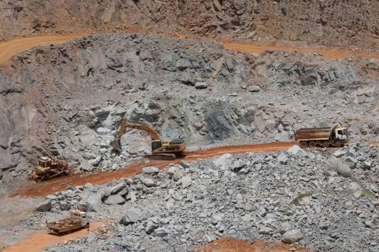 Decisão sobre dez áreas de urânio bloqueia mil processos minerários no Brasil