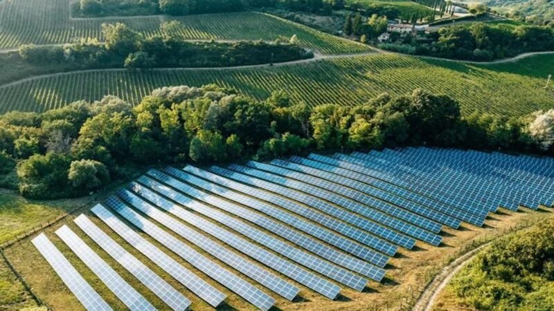Eaton acelera impacto em sustentabilidade com redução de 40% nas emissões e investimento de US$ 2,1 bilhões em P&D
