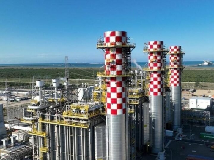Falha no disjuntor da GNA II paralisa maior usina termelétrica do Brasil