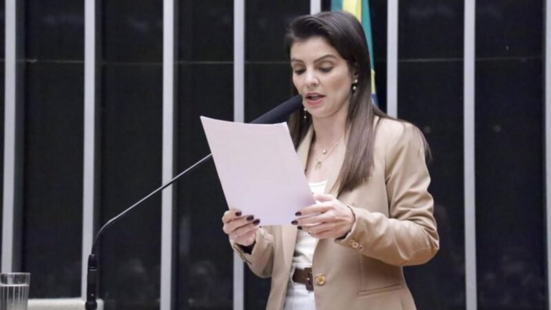 Governo propõe subsídios para setor de combustíveis e ajuda financeira a empresas
