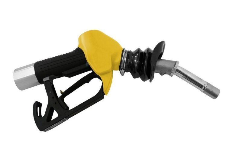 José Múcio busca apoio no TCU para manter aumento da mistura de etanol na gasolina
