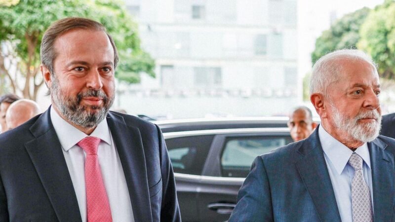 Lula convoca reunião para acelerar votação do PL de minerais críticos no Senado