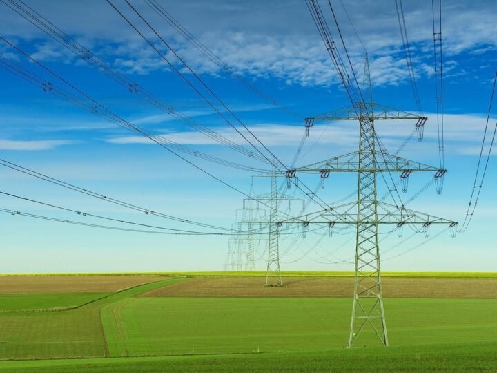 MME busca alternativa à revogação de Enel, diz diretor