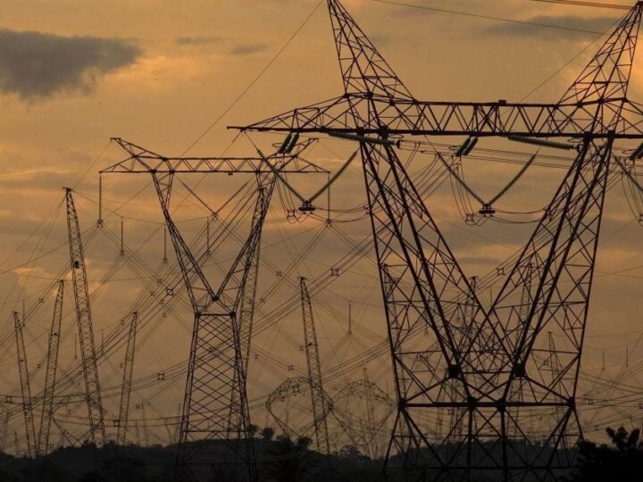 Setor elétrico apresenta 50 propostas de consenso para governar energia no próximo governo