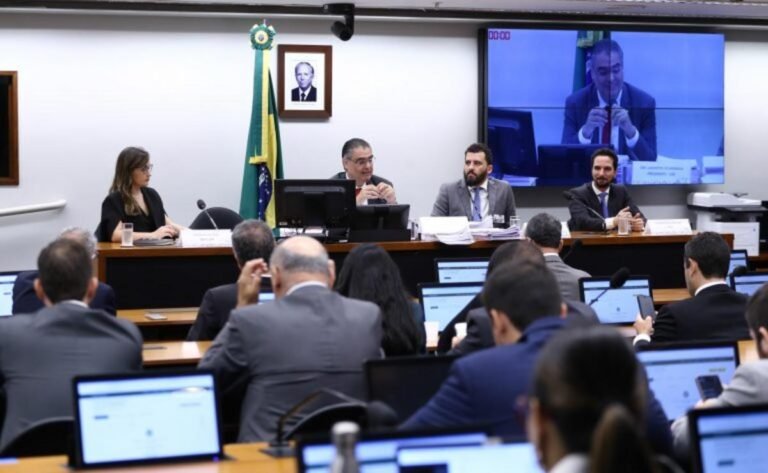 Setores do setor elétrico se opõem sobre solução para energia autogerada