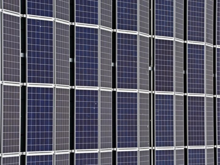 Kit Energia Solar Off Grid R$869 com Joyfox Híbrido tudo em um
