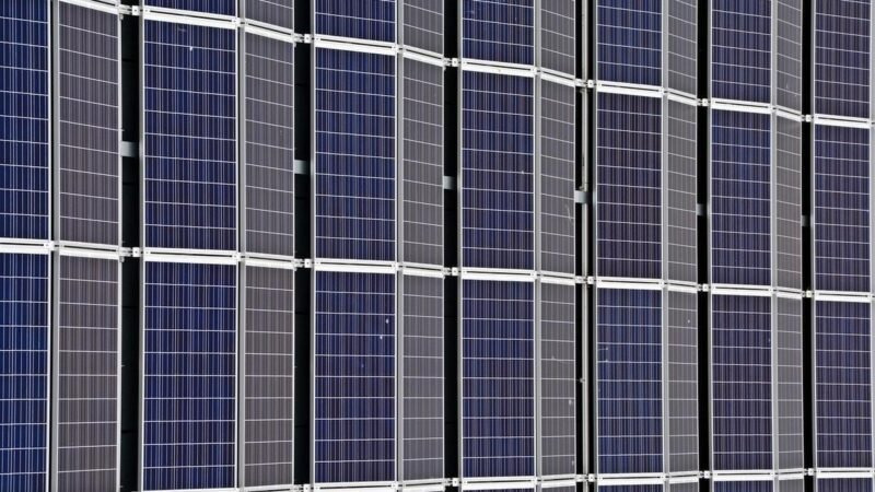 Kit Energia Solar Off Grid R$869 com Joyfox Híbrido tudo em um